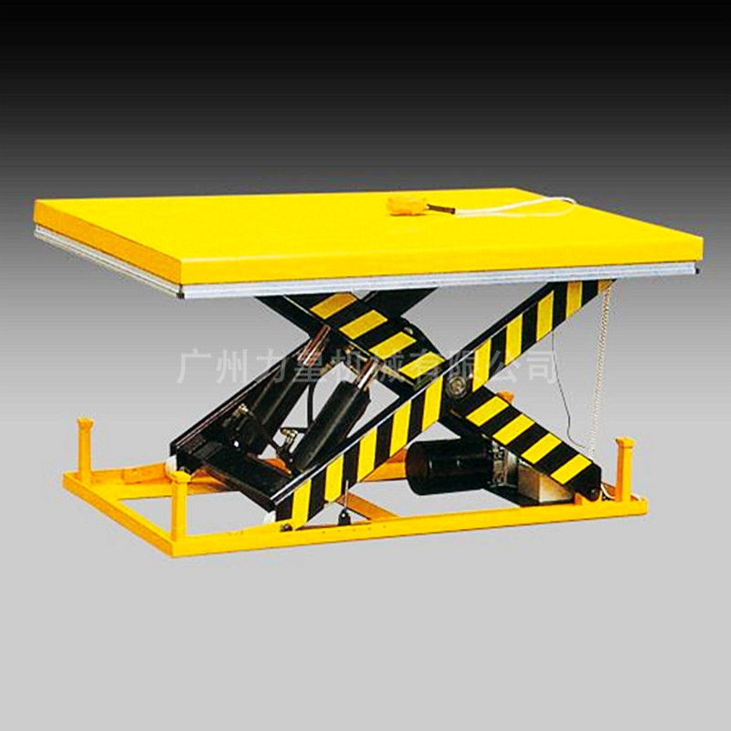 單剪輕型升降平臺